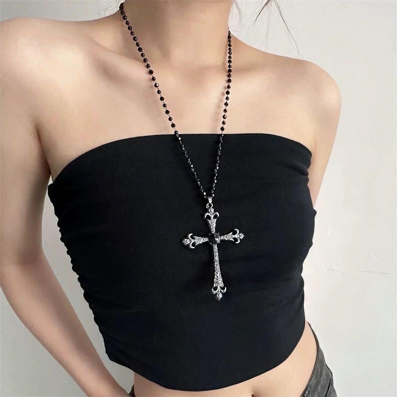 Vintage Dark Cross Necklace Subculture Gothic Long Diamond-Encrusted Sweater Chain Niche Sweet Cool Collarbone Chain - Image 2